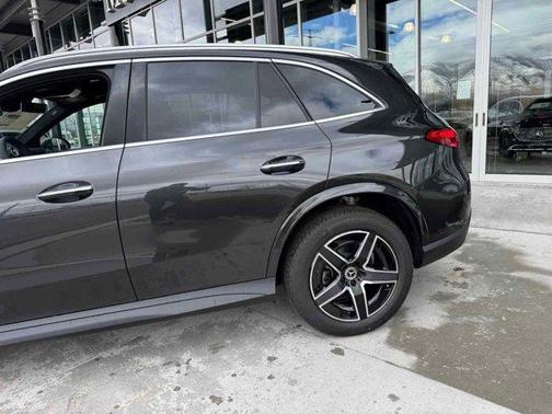 2025 Mercedes-Benz GLC 300 Base 4MATIC