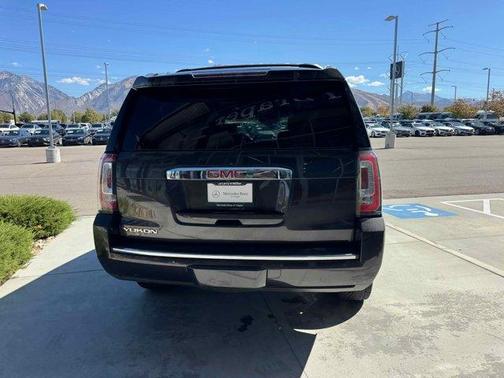 2016 GMC Yukon Denali