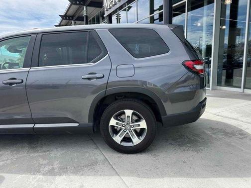 2023 Honda Pilot EX-L 8-Passenger
