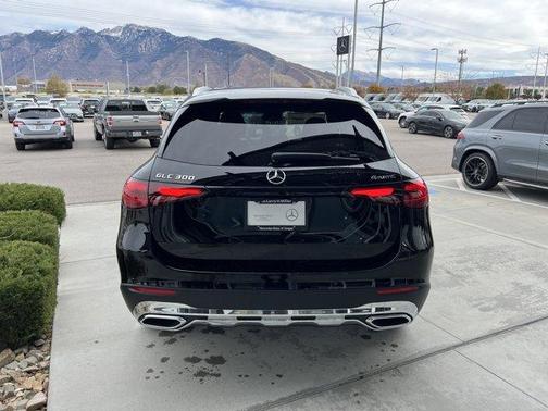2026 Mercedes-Benz GLC 300 Base 4MATIC