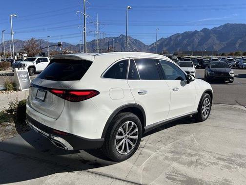 2026 Mercedes-Benz GLC 300 Base 4MATIC