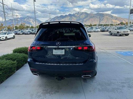 2026 Mercedes-Benz GLS 450 4MATIC