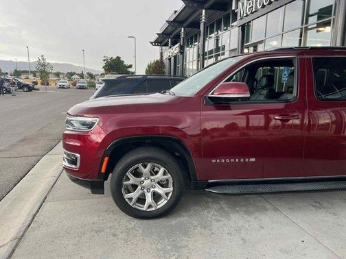 2022 Jeep Wagoneer Series II