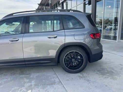 2025 Mercedes-Benz AMG GLB 35 Base