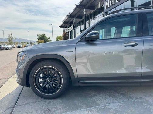 2025 Mercedes-Benz AMG GLB 35 Base