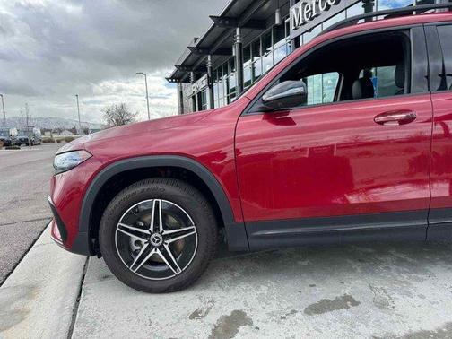 2024 Mercedes-Benz EQB 300 Base 4MATIC