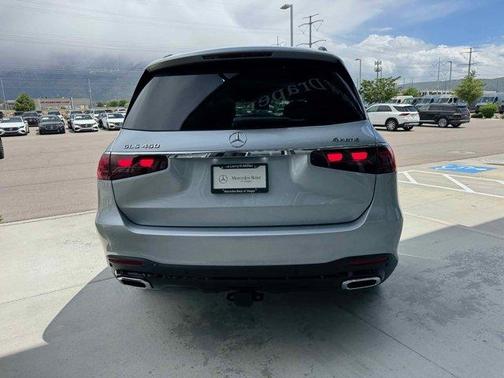 2025 Mercedes-Benz GLS 450 4MATIC