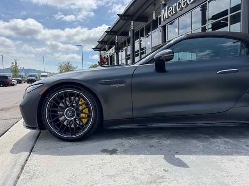2025 Mercedes-Benz AMG SL 63 Base