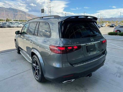 2026 Mercedes-Benz GLS 450 450 4MATIC