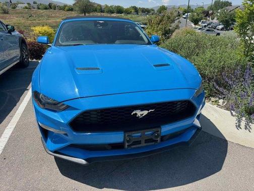2022 Ford Mustang EcoBoost Premium