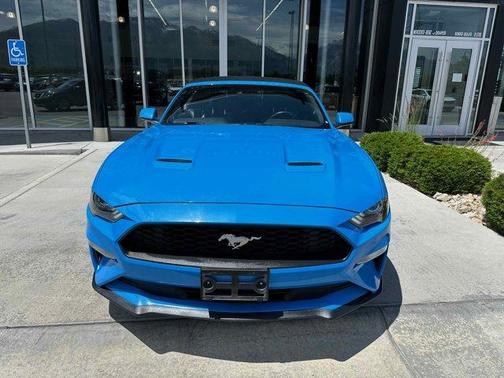 2022 Ford Mustang EcoBoost Premium