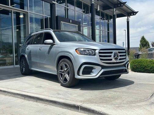 2025 Mercedes-Benz GLS 450 4MATIC