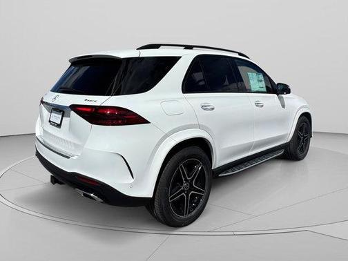 Polar White 2026 Mercedes-Benz GLE 450e Base 4MATIC