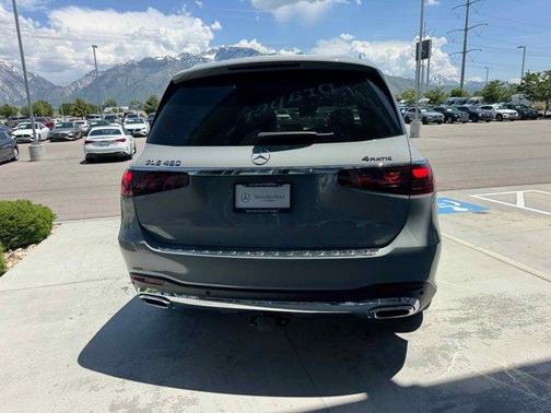 2025 Mercedes-Benz GLS 450 4MATIC