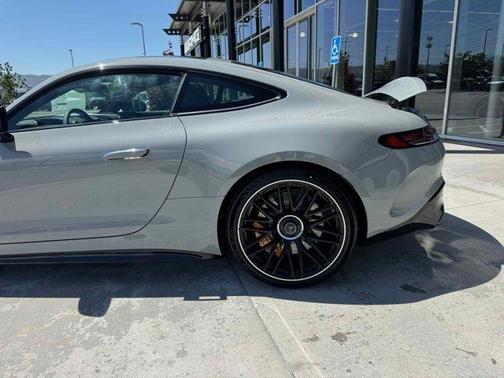 2025 Mercedes-Benz AMG GT 63 S E Performance