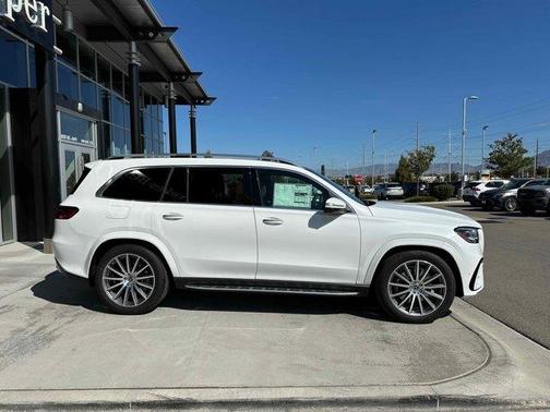 2025 Mercedes-Benz GLS 580 Base 4MATIC