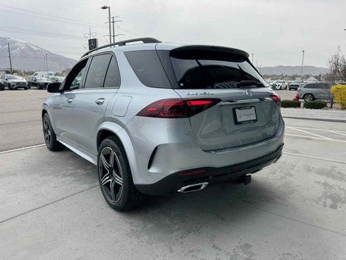 2025 Mercedes-Benz GLE 450e 4MATIC