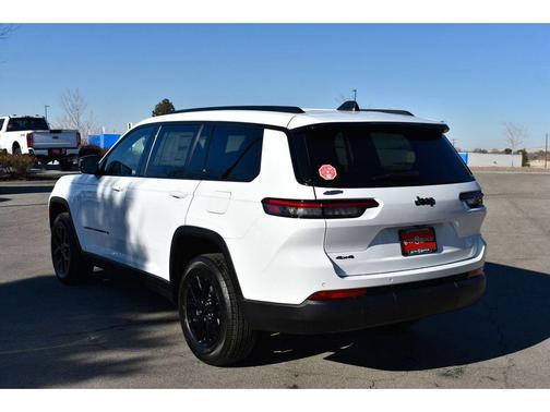 2025 Jeep Grand Cherokee L Laredo