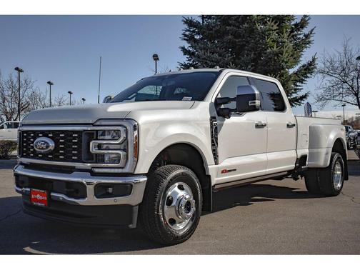 2025 Ford F-350 Lariat Super Duty