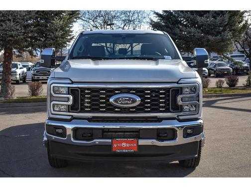 2025 Ford F-350 Lariat Super Duty