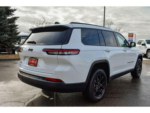 2025 Jeep Grand Cherokee L Laredo