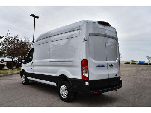 2023 Ford E-Transit Base