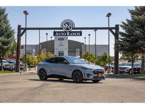 2025 Ford Mustang Mach-E GT