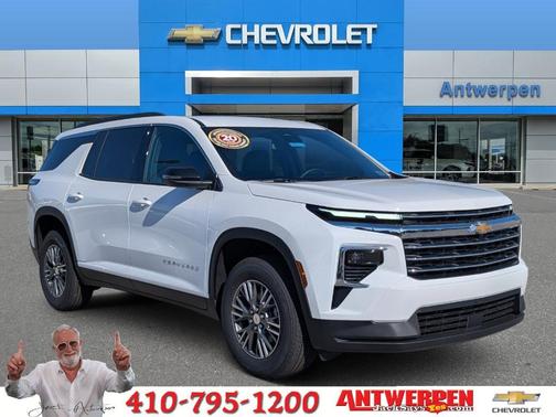 2025 Chevrolet Traverse LT