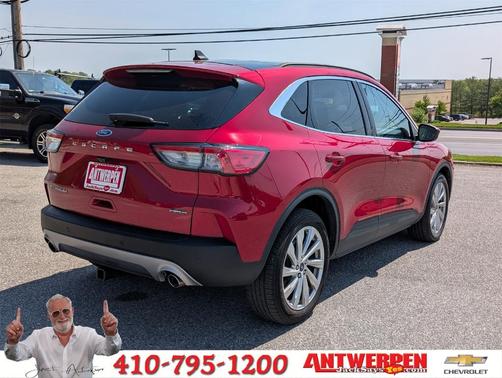 2021 Ford Escape Titanium Hybrid