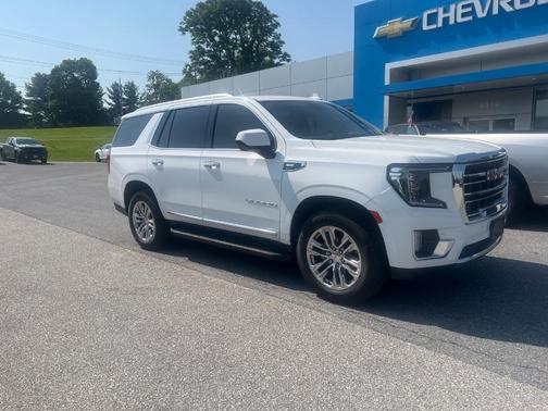 2023 GMC Yukon SLT