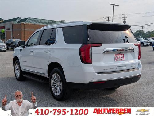 2023 GMC Yukon SLT