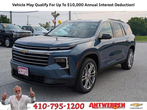 2025 Chevrolet Traverse LT