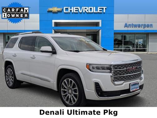 2022 GMC Acadia Denali