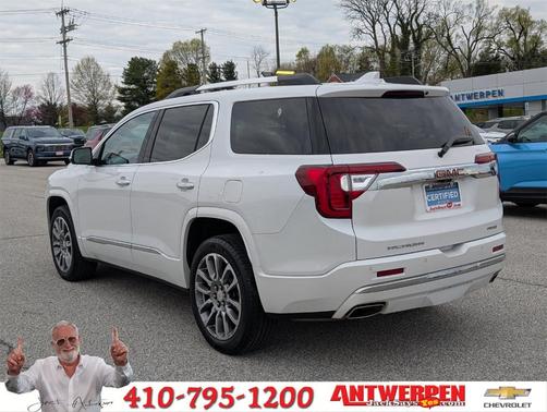 2022 GMC Acadia Denali