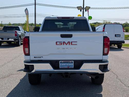 2024 GMC Sierra 2500 Pro