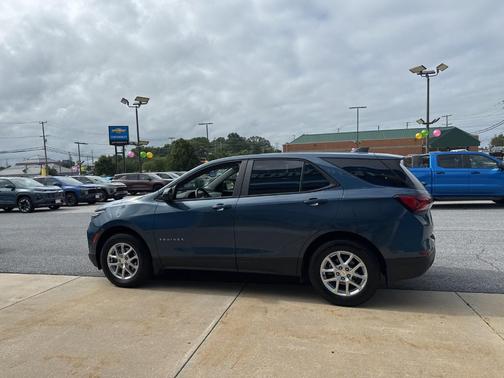 2024 Chevrolet Equinox LS
