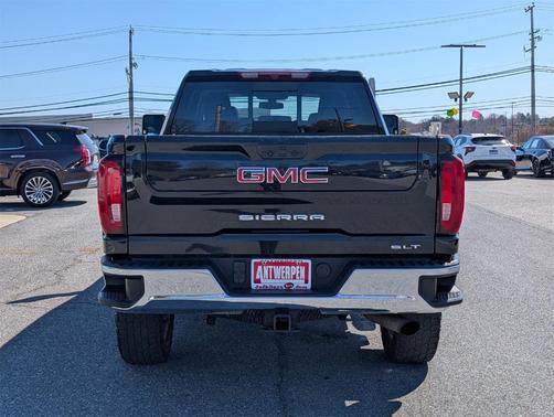 2022 GMC Sierra 2500 SLT