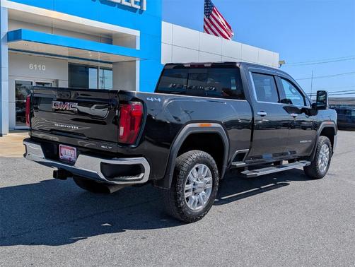 2022 GMC Sierra 2500 SLT