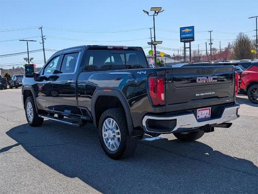 2022 GMC Sierra 2500 SLT