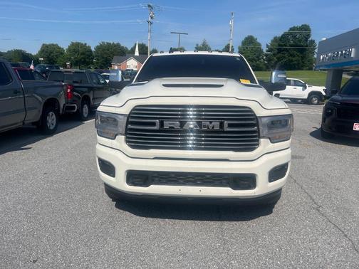 2024 RAM 3500 Laramie