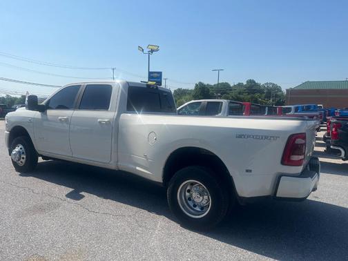 2024 RAM 3500 Laramie