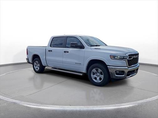 Bright White Clearcoat 2026 RAM 1500 Big Horn 4x4 Crew Cab 5'7" Box