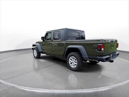 Sarge Green Clearcoat 2023 Jeep Gladiator Sport S 4x4