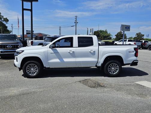 2025 Chevrolet Colorado LT