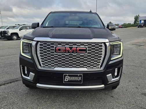 Onyx Black 2024 GMC Yukon XL Denali