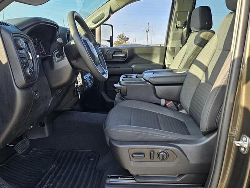 2023 Chevrolet Silverado 2500 Custom