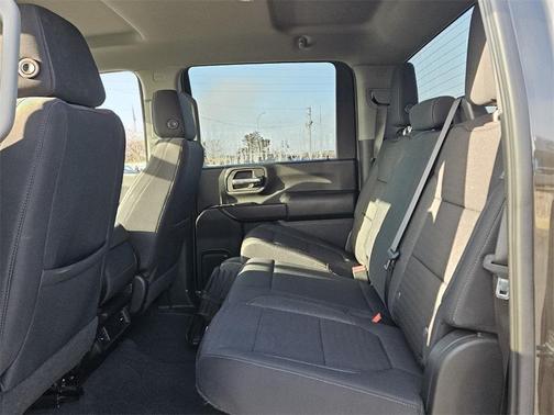 2023 Chevrolet Silverado 2500 Custom