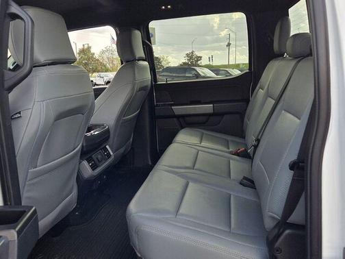Oxford White 2024 Ford F-150 XLT