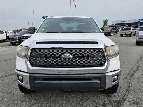 2018 Toyota Tundra SR5
