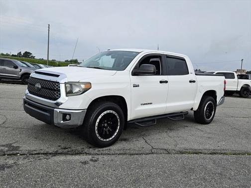 2018 Toyota Tundra SR5